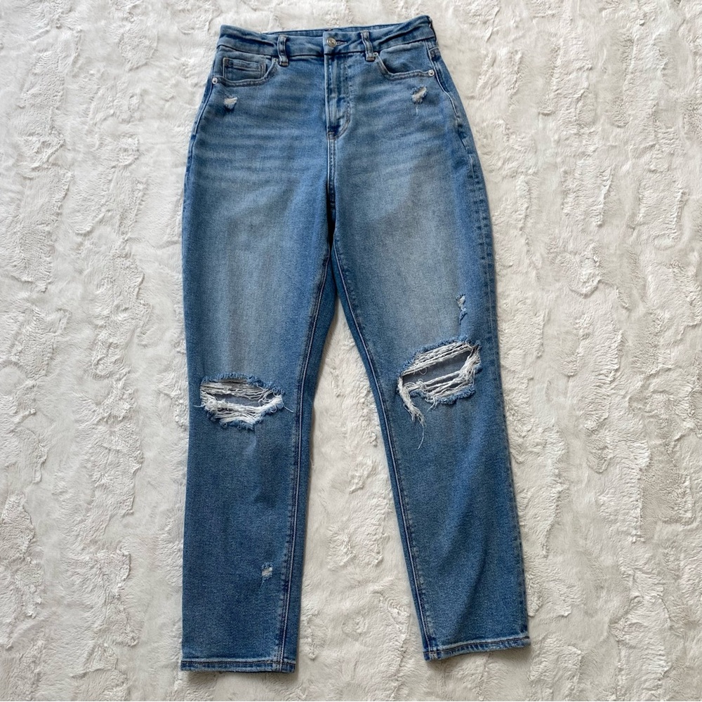 american eagle β’ curvy ripped mom jeans | 4 - Picture 13 of 13